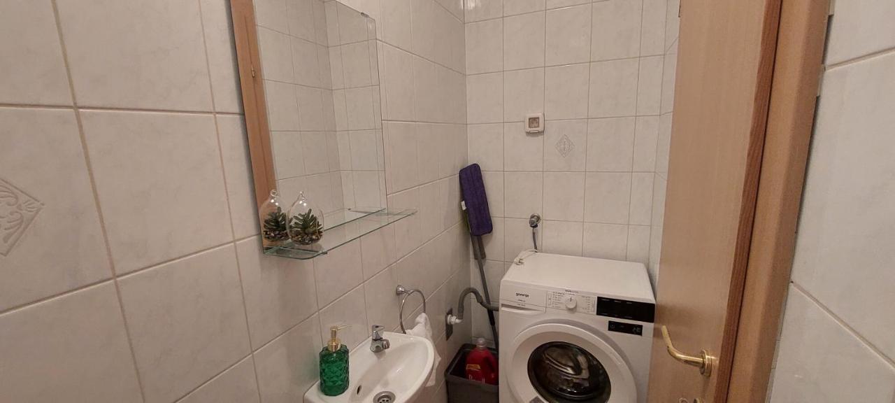Anka, 2 Bedrooms, Spacious, Sunny, 84m2 Zadar